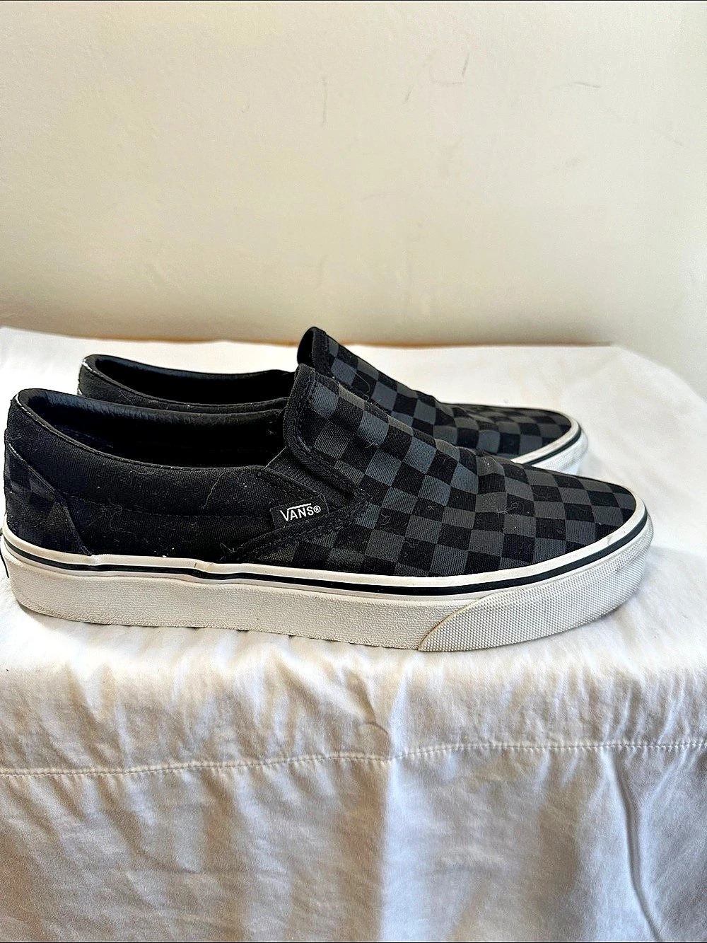 Vans Classic Slip-On Checkerboard Sneakers Black & Black US 8.5 Women - Picture 3 of 7